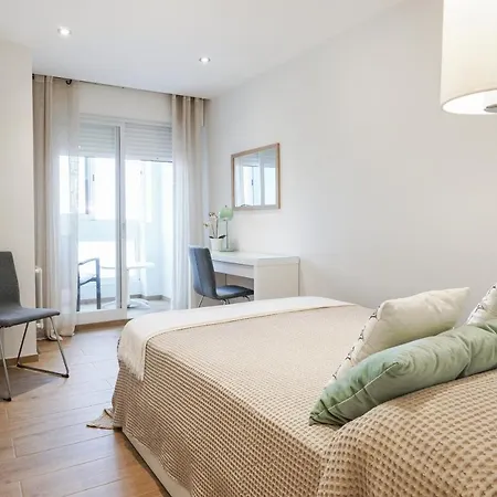 Apartamento De Diseno En El Centro Con Vistas